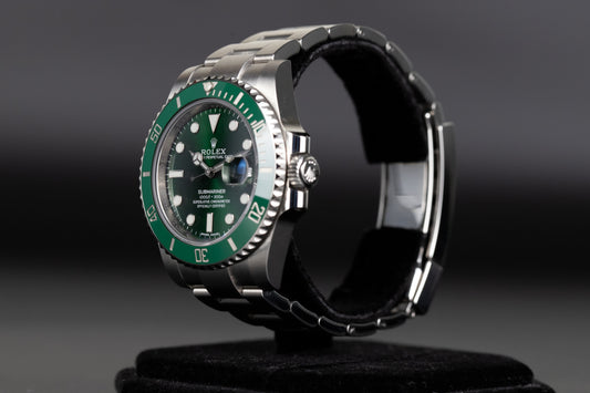 Rolex 116610LV Submariner 'Hulk'