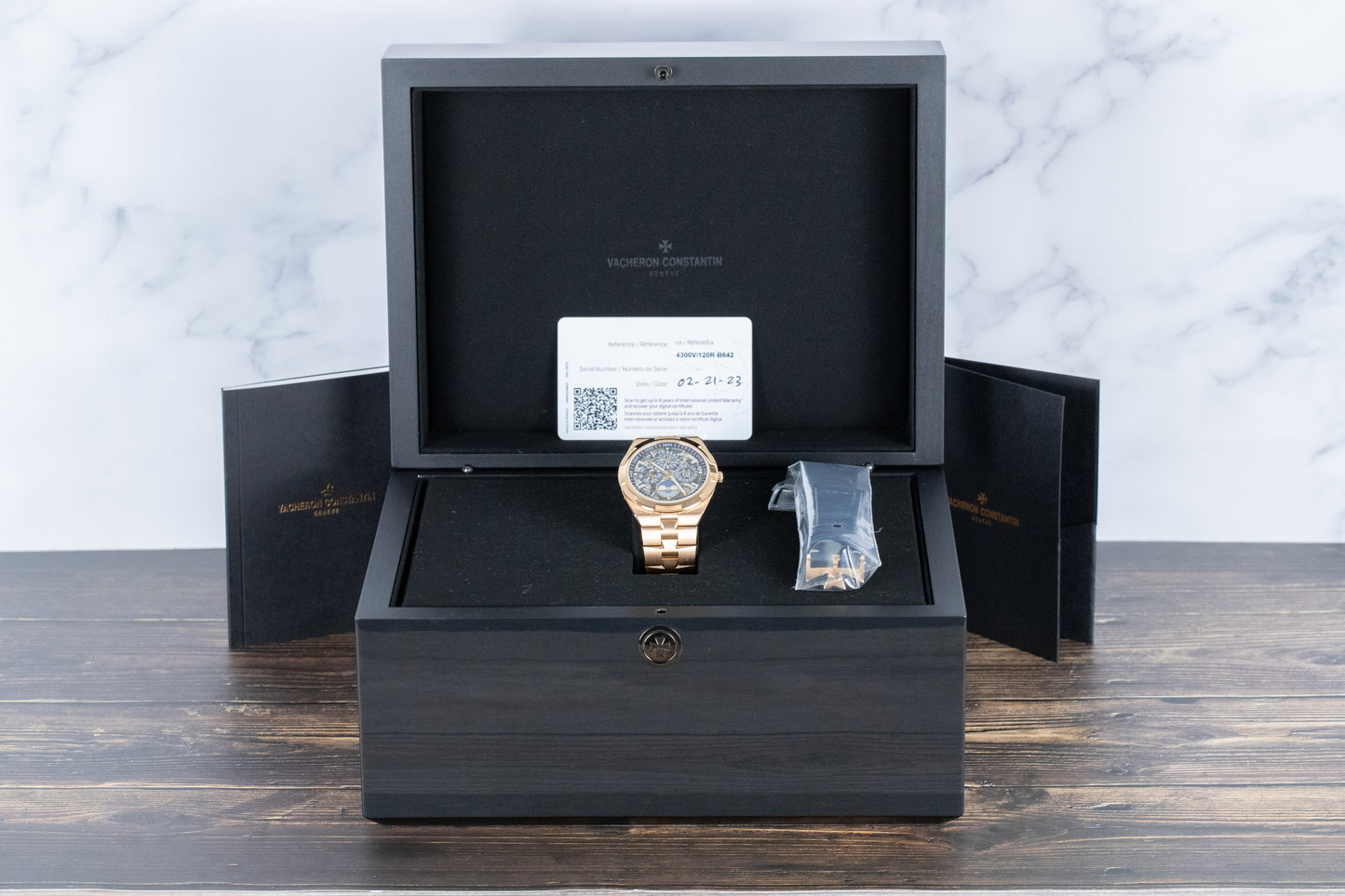 Vacheron Constantin 4300V/120R-B642 Overseas Perpetual Calendar Ultra-Thin Skeleton