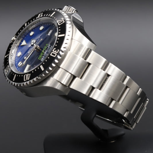 Rolex<br>116660DB Deepsea Sea-Dweller Blue