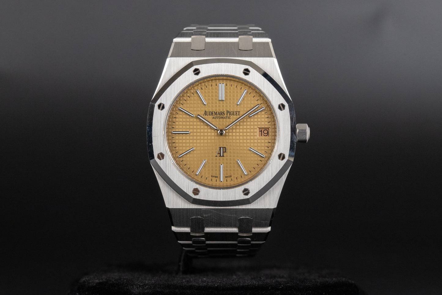 Audemars Piguet 15202BC Royal Oak Jumbo Salmon Dial