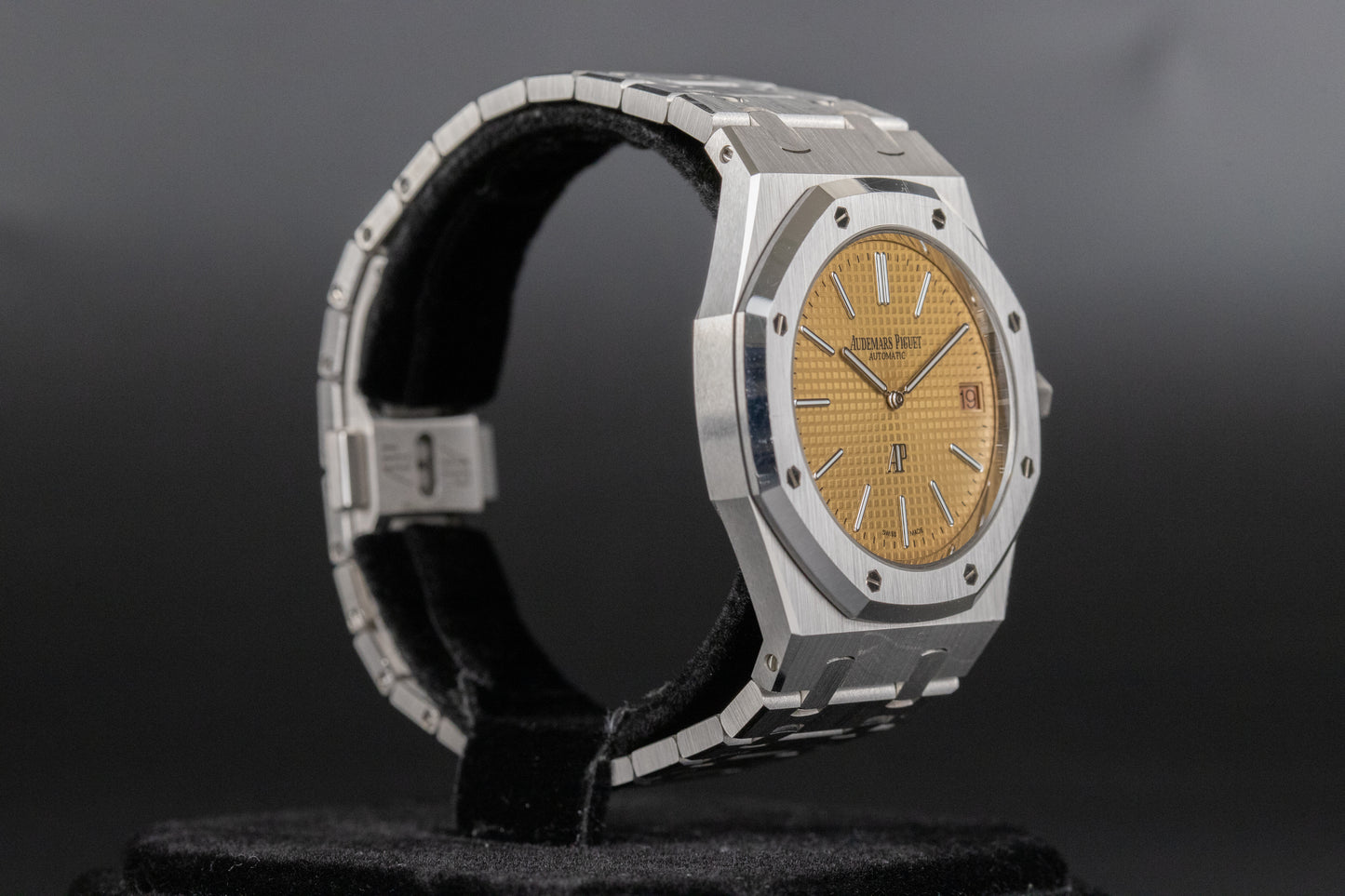 Audemars Piguet 15202BC Royal Oak Jumbo Salmon Dial