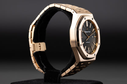 Audemars Piguet 15400OR Royal Oak Black Dial