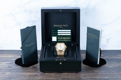 Audemars Piguet 15400OR Royal Oak White Dial