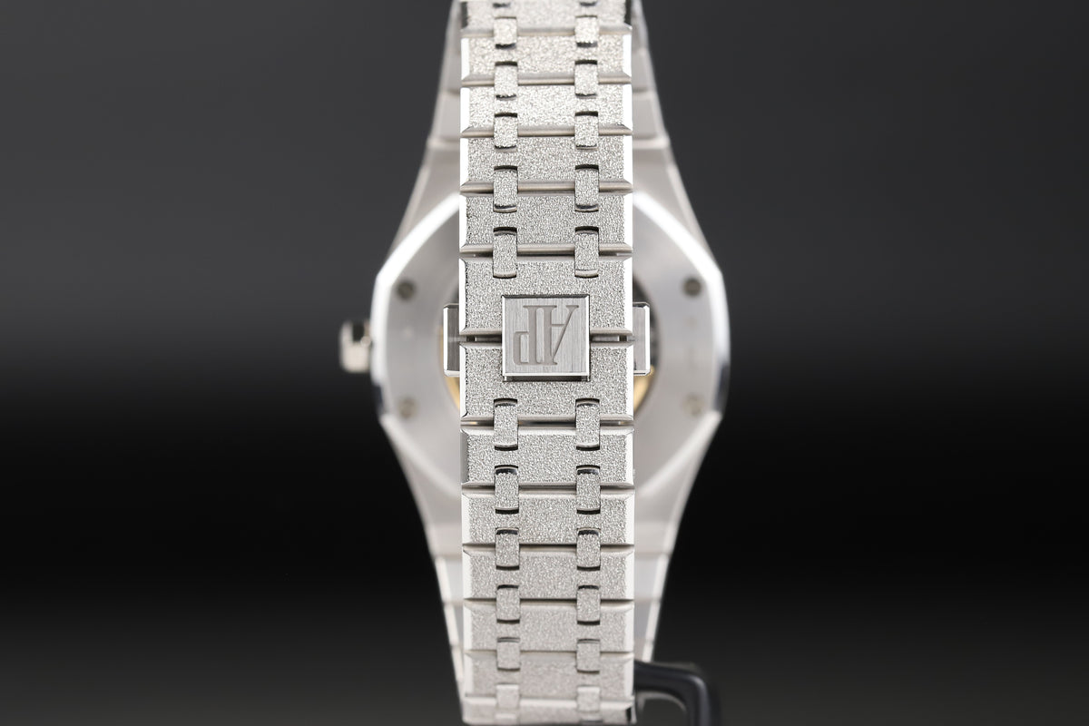 Audemars Piguet 15412BC Royal Oak Frosted Gold Double Balance Wheel Openworked Factory Baguette Rainbow Bezel