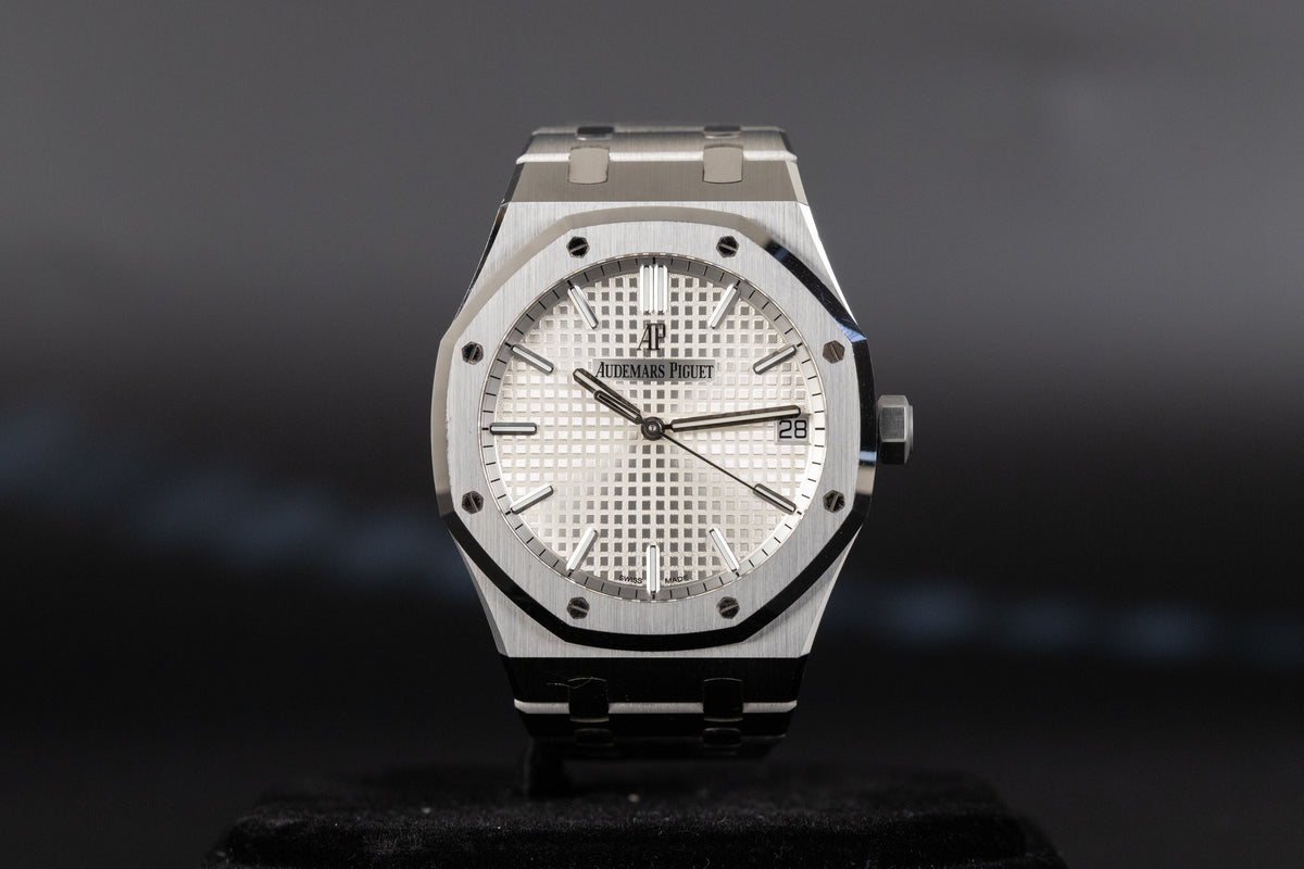 Audemars Piguet<br>15500ST Royal Oak White Dial