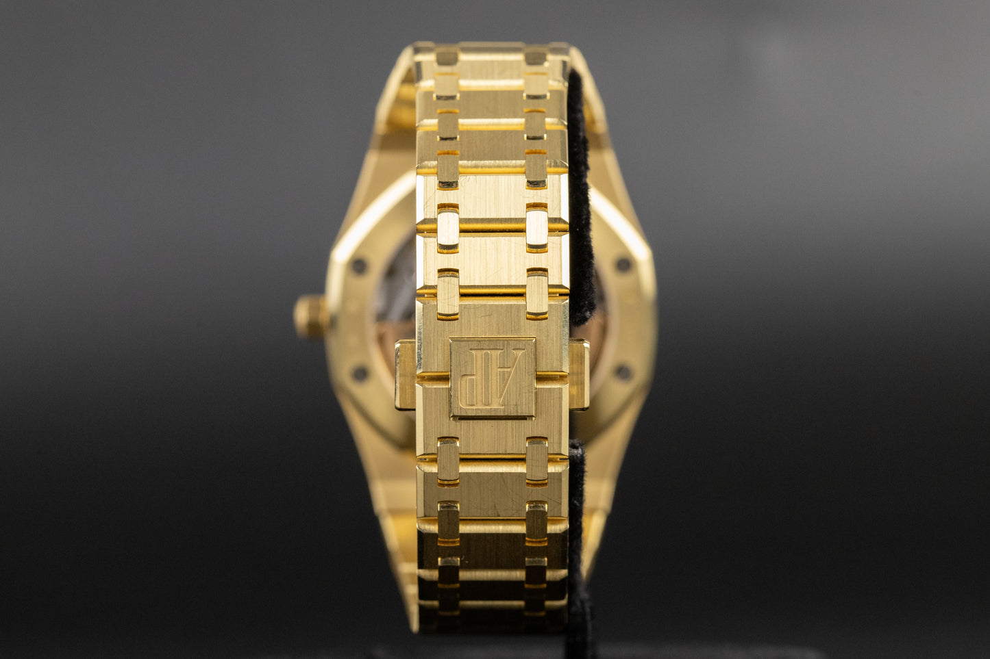 Audemars Piguet 16202BA Royal Oak "Jumbo Extra-Thin"