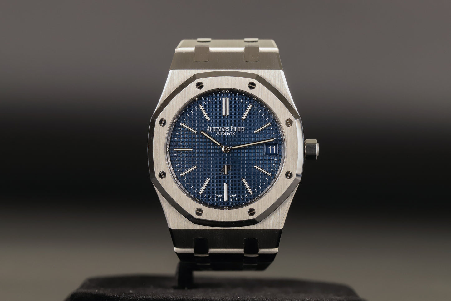 Audemars Piguet 16202ST Royal Oak Jumbo Blue Dial