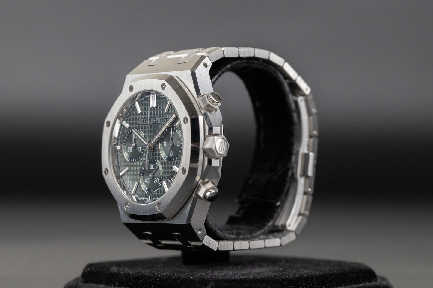 Audemars Piguet 26240ST Royal Oak Chronograph Flyback Green Dial "50th Anniversary"