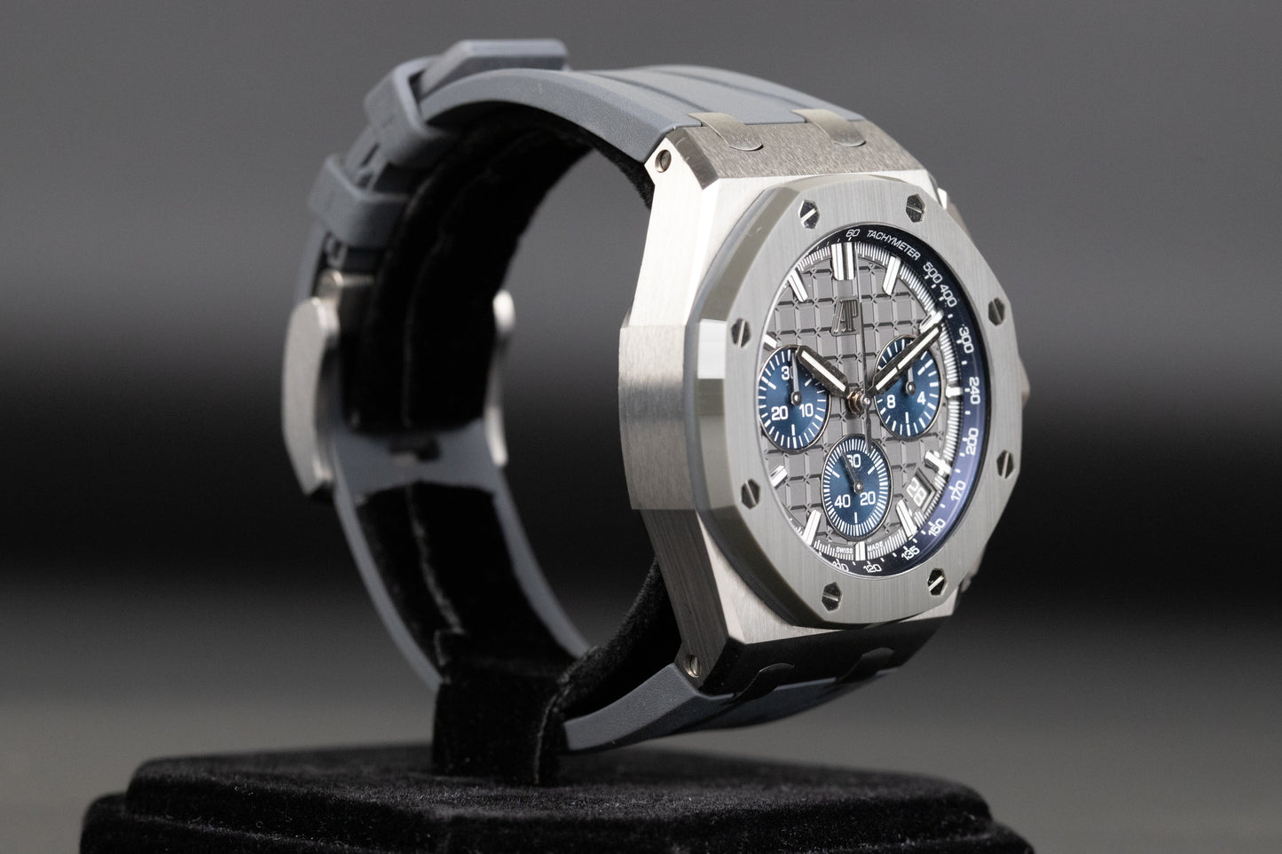 Audemars Piguet 26420IO Royal Oak Offshore Grey Dial