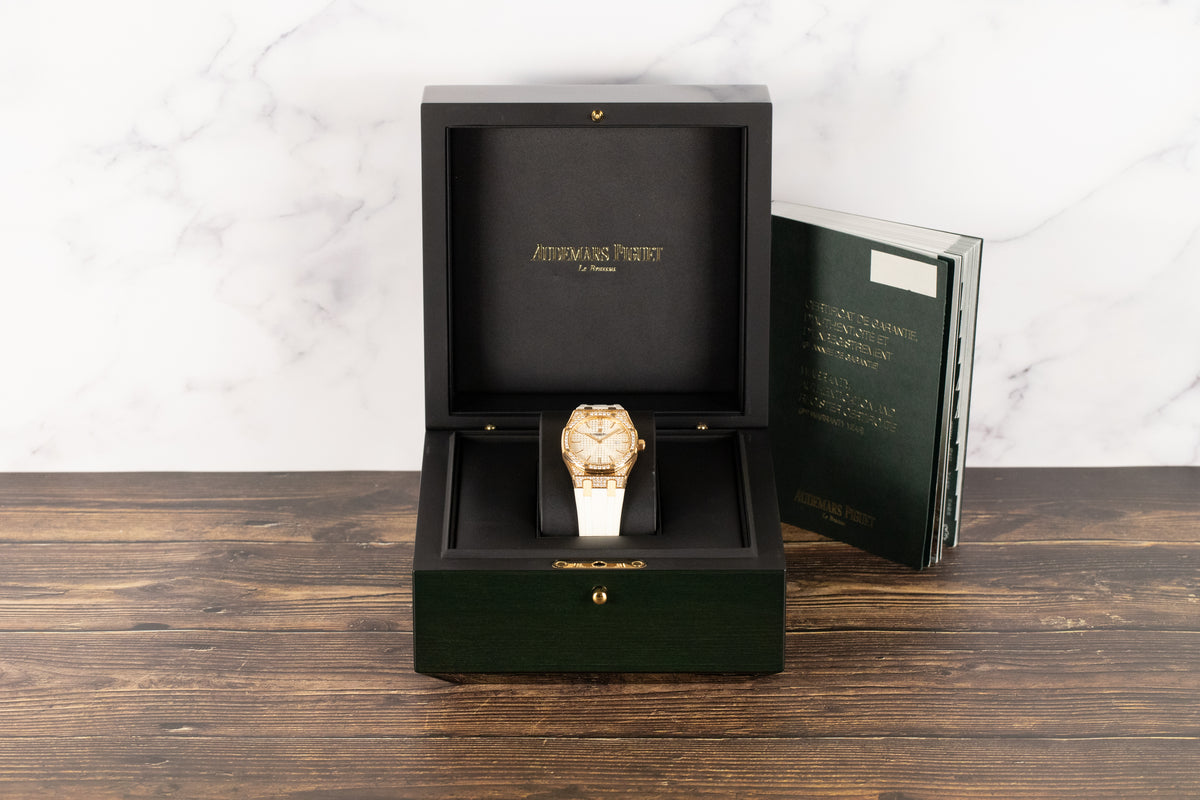 Audemars Piguet<br>67652OR Lady Royal Oak White Dial