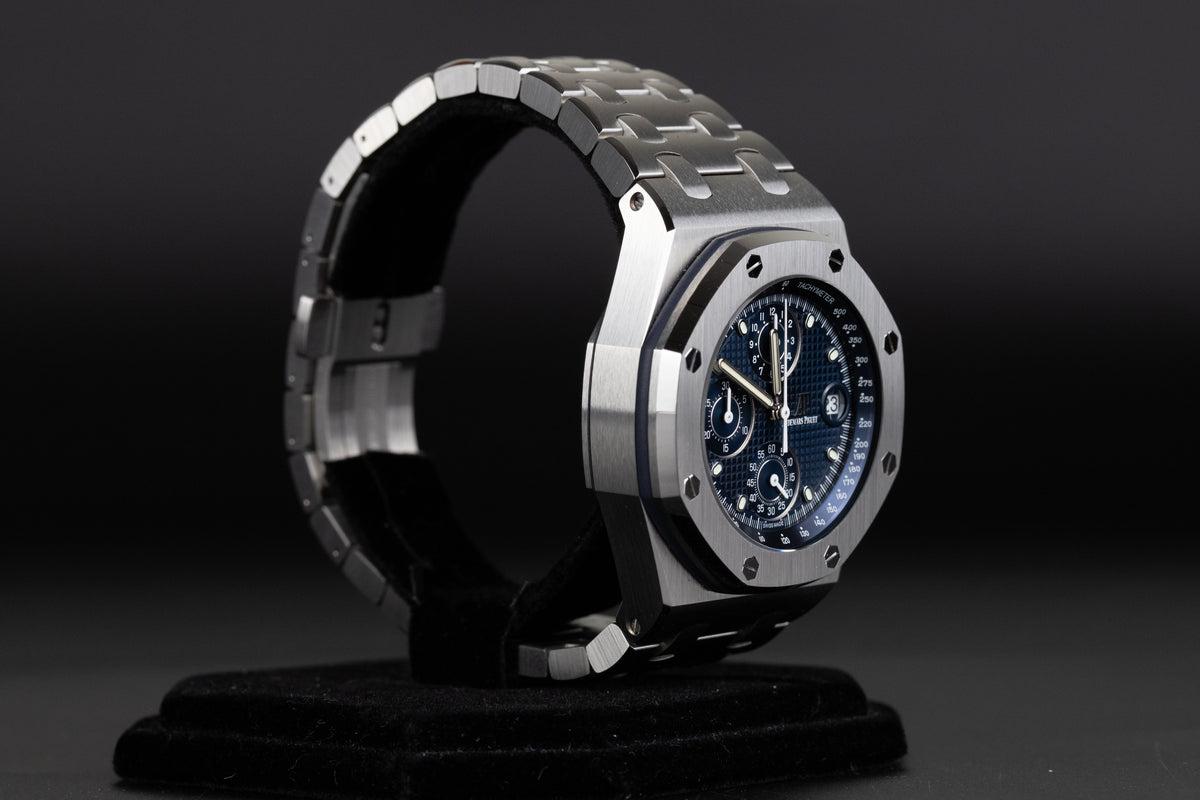Audemars Piguet<br>26238ST Royal Oak Offshore 'Beast' Blue Dial