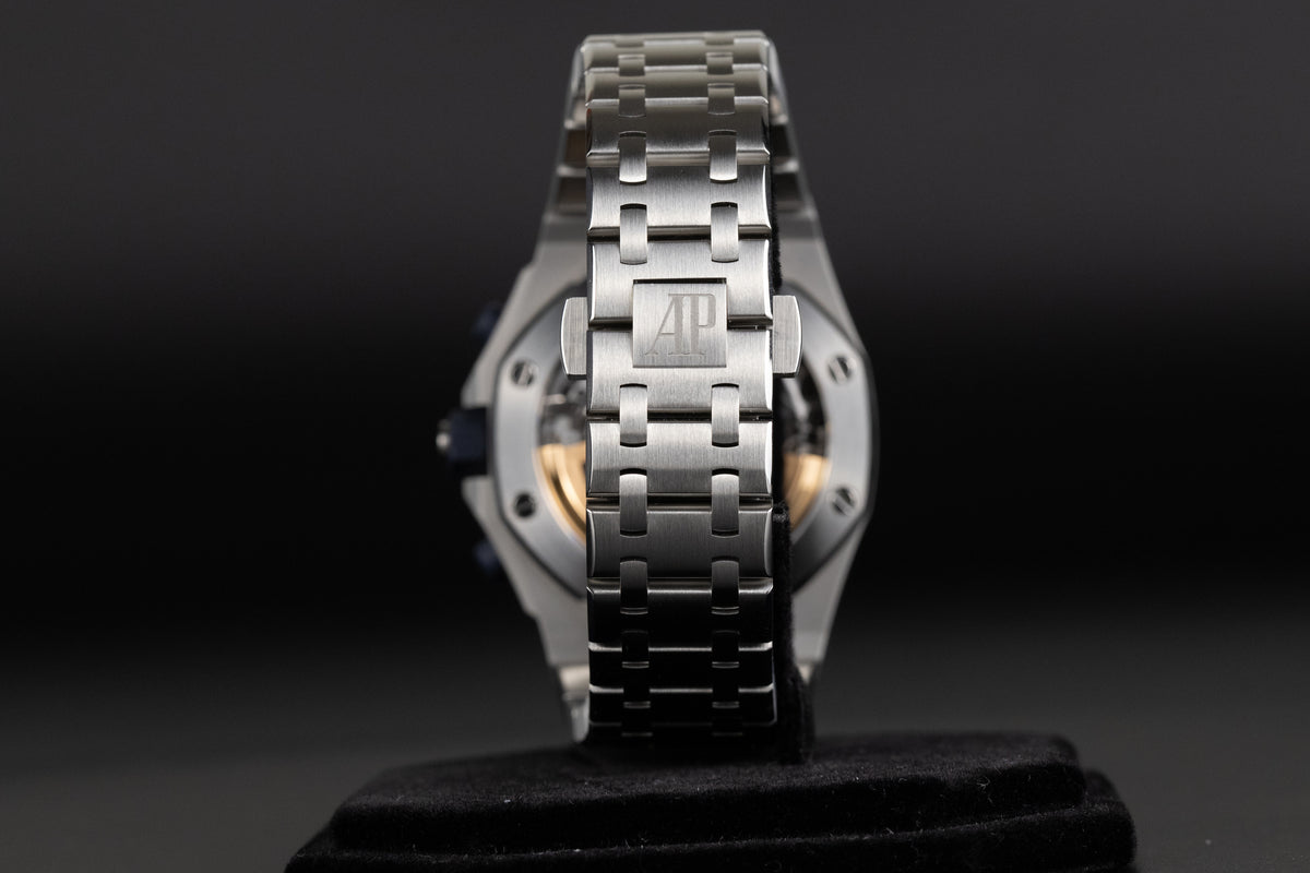 Audemars Piguet<br>26238ST Royal Oak Offshore 'Beast' Blue Dial