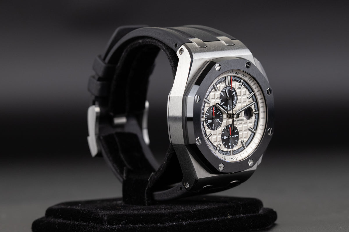Audemars Piguet<br>26400SO Royal Oak Offshore White Dial