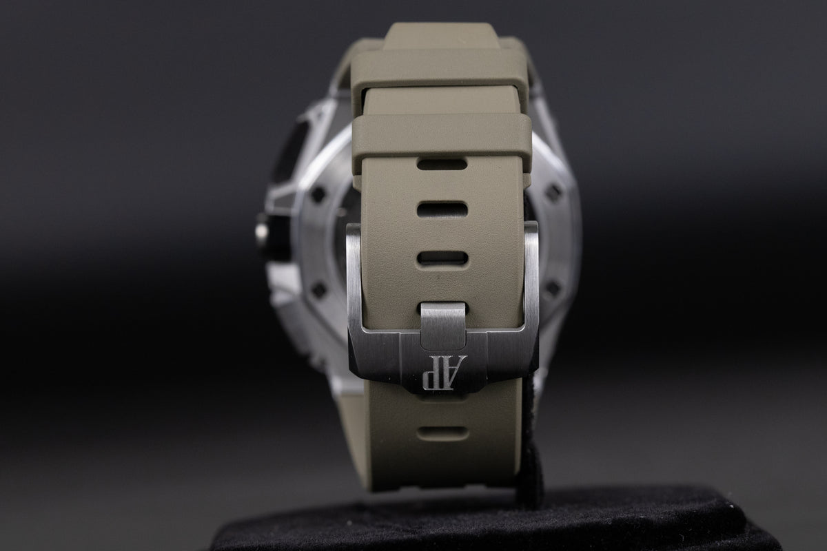 Audemars Piguet<br>26420SO Royal Oak Offshore Smoked Taupe Dial