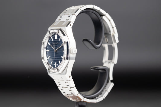 Audemars Piguet 77451ST Royal Oak Blue Dial Diamond Bezel