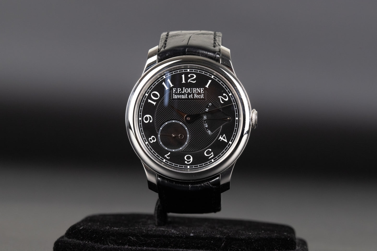 F.P. Journe Chronomètre Souverain 40mm Black Label Unworn