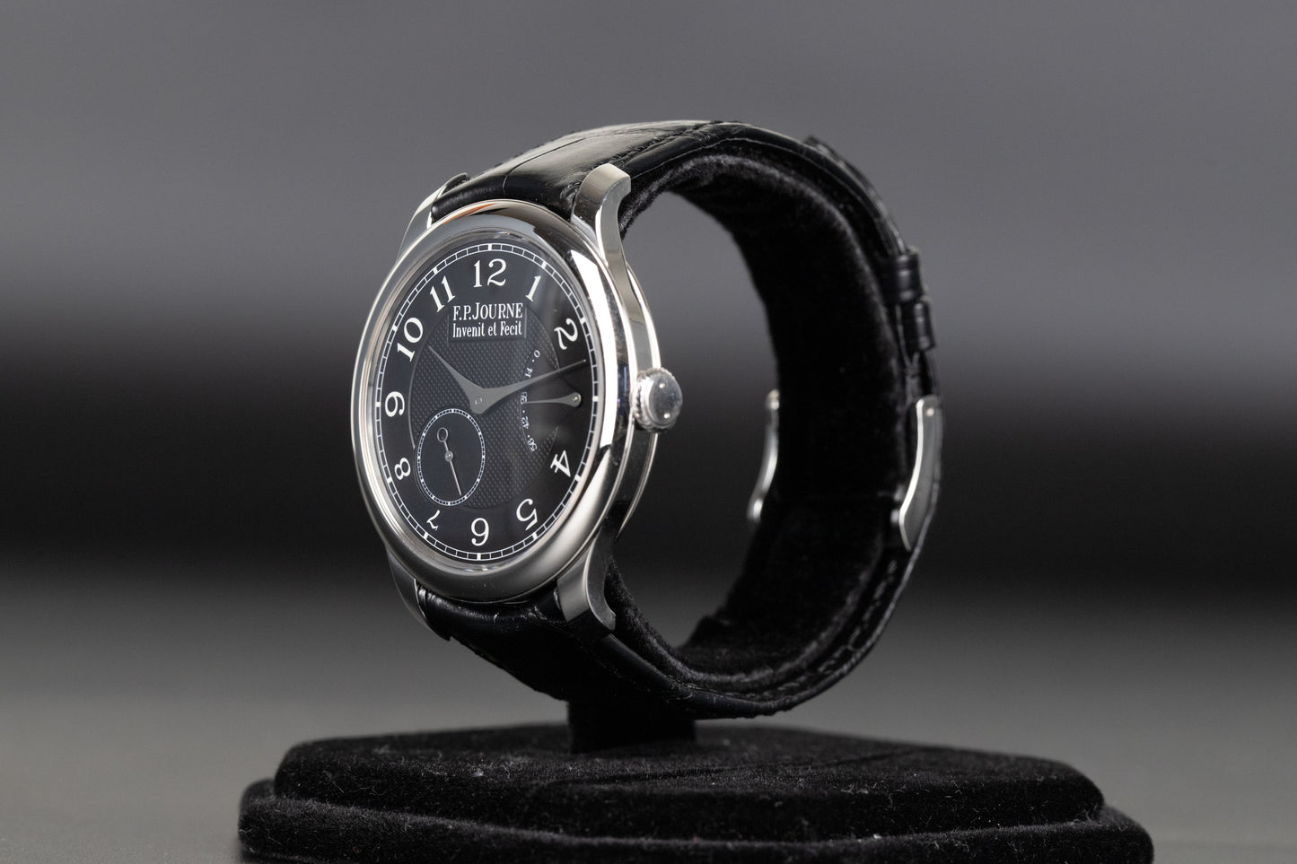 F.P. Journe Chronomètre Souverain 40mm Black Label Unworn