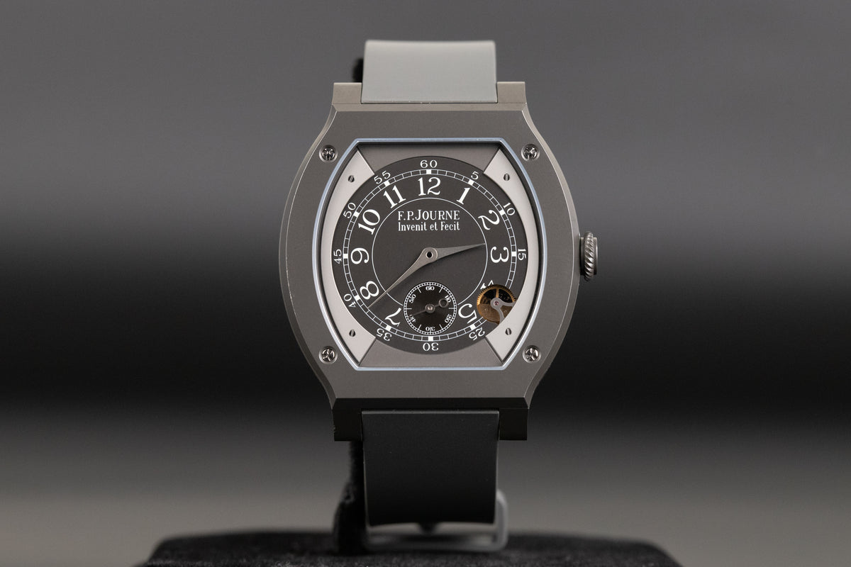F.P. Journe<br>Elegante 48mm x 40mm Titalyt