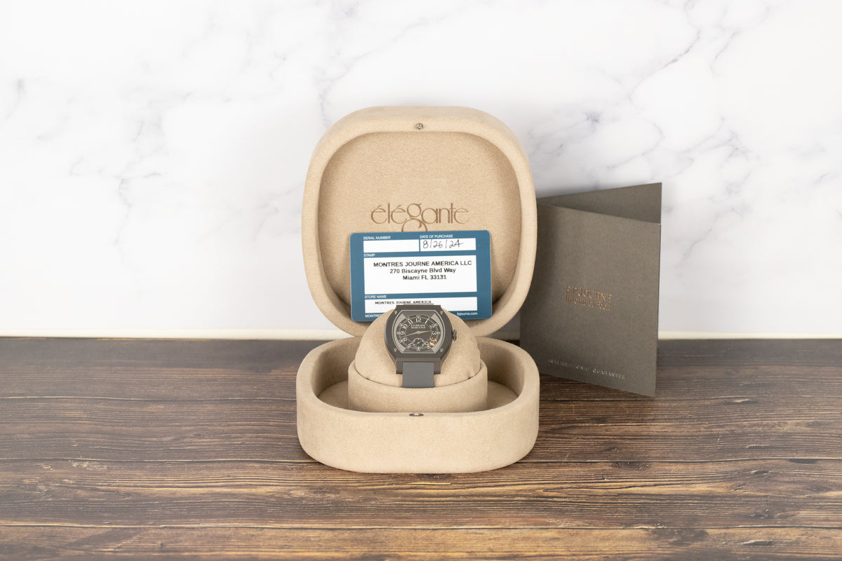 F.P. Journe<br>Elegante 48mm x 40mm Titalyt