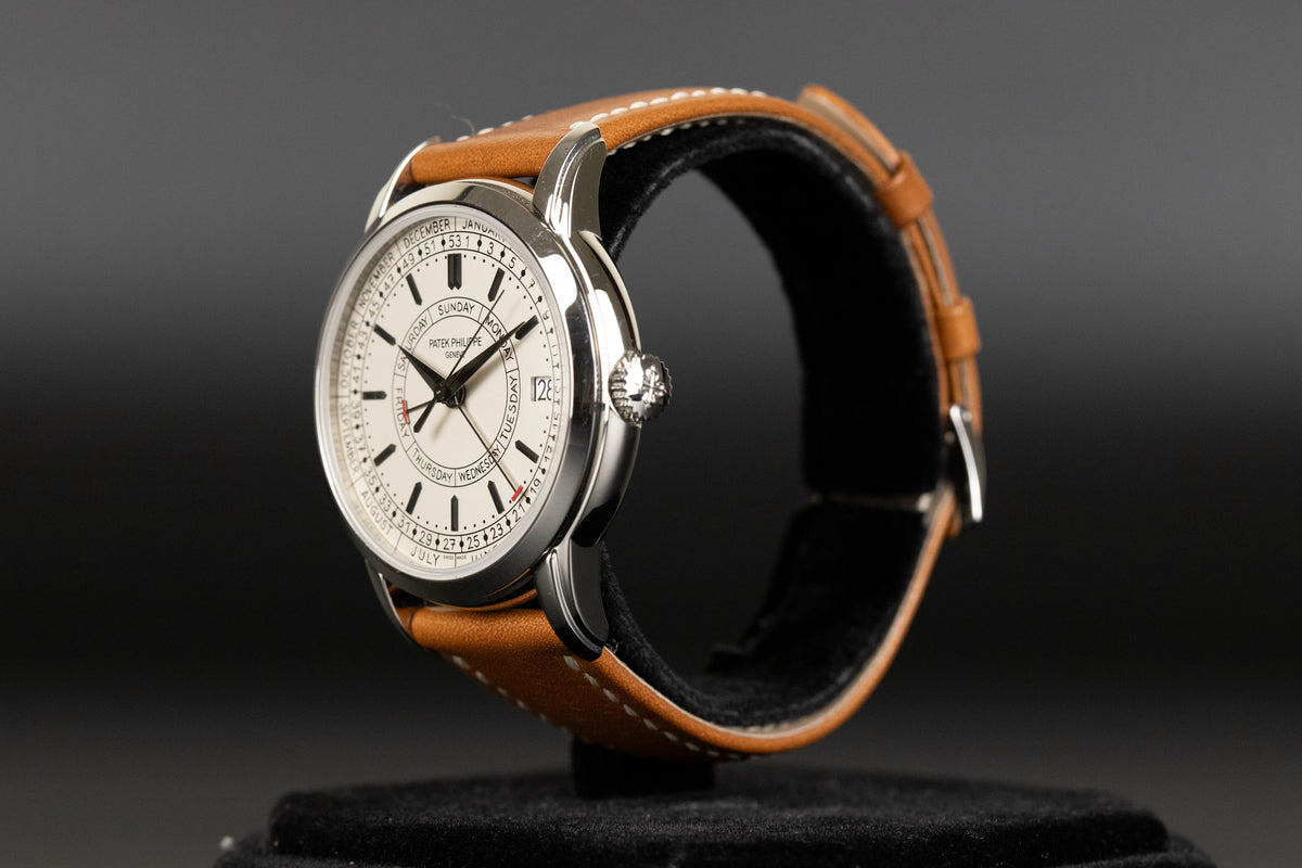 Patek Philippe 5212A Calatrava Weekly Calendar