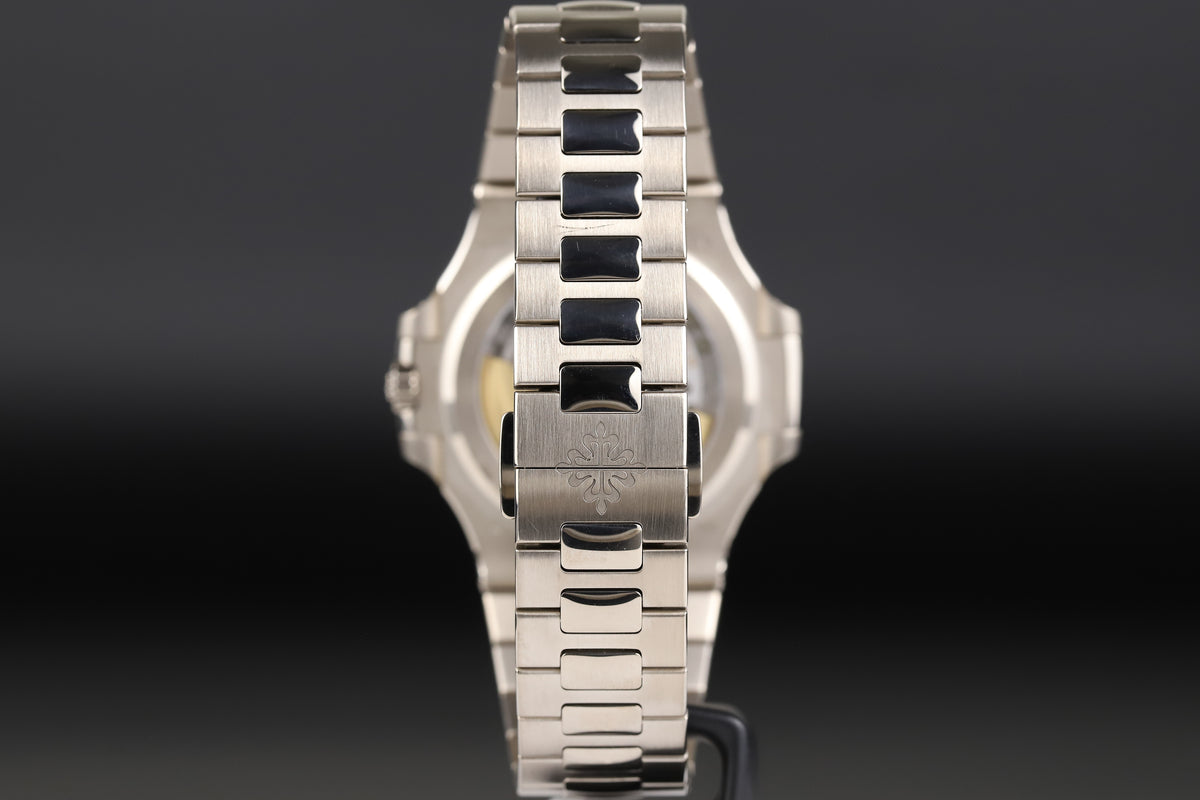 Patek Philippe 5811/1G Nautilus Blue Dial