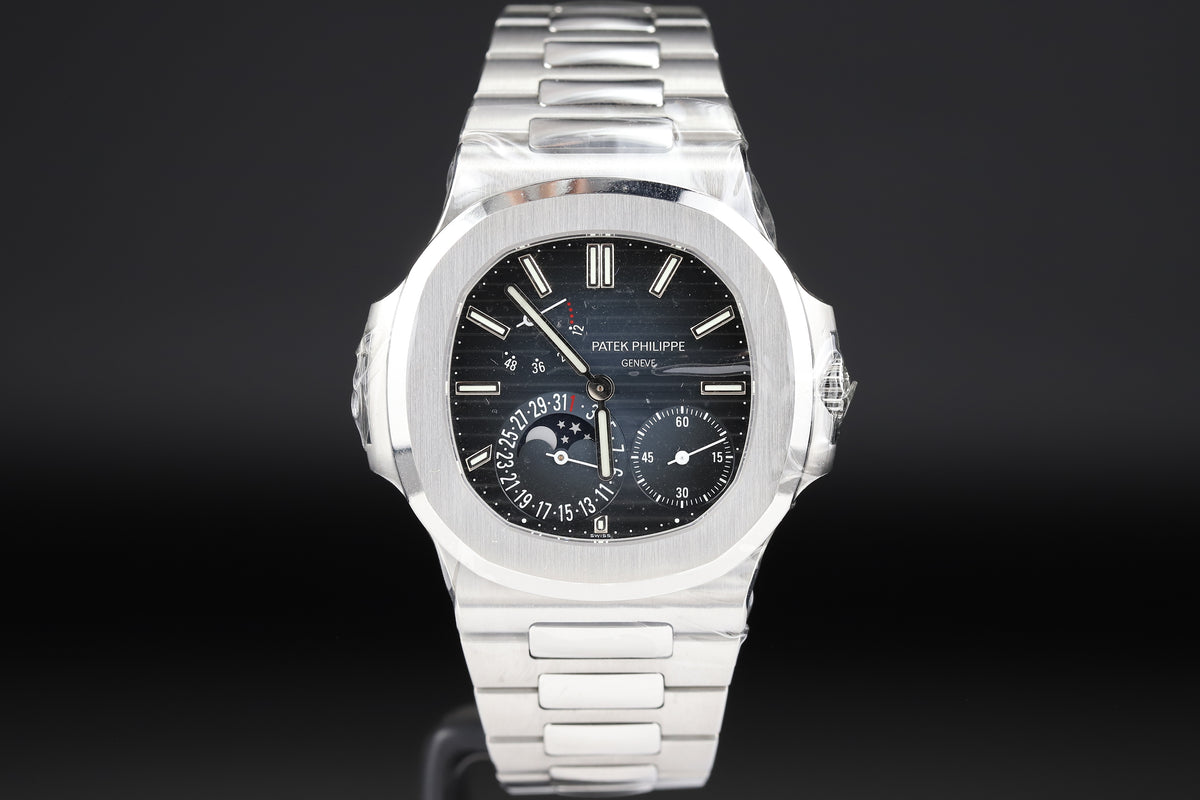 Patek Philippe<br>5712/1A Nautilus Date Moon Phases