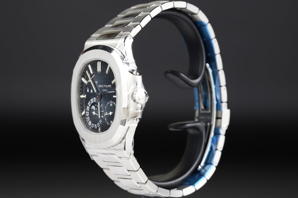 Patek Philippe<br>5712/1A Nautilus Date Moon Phases