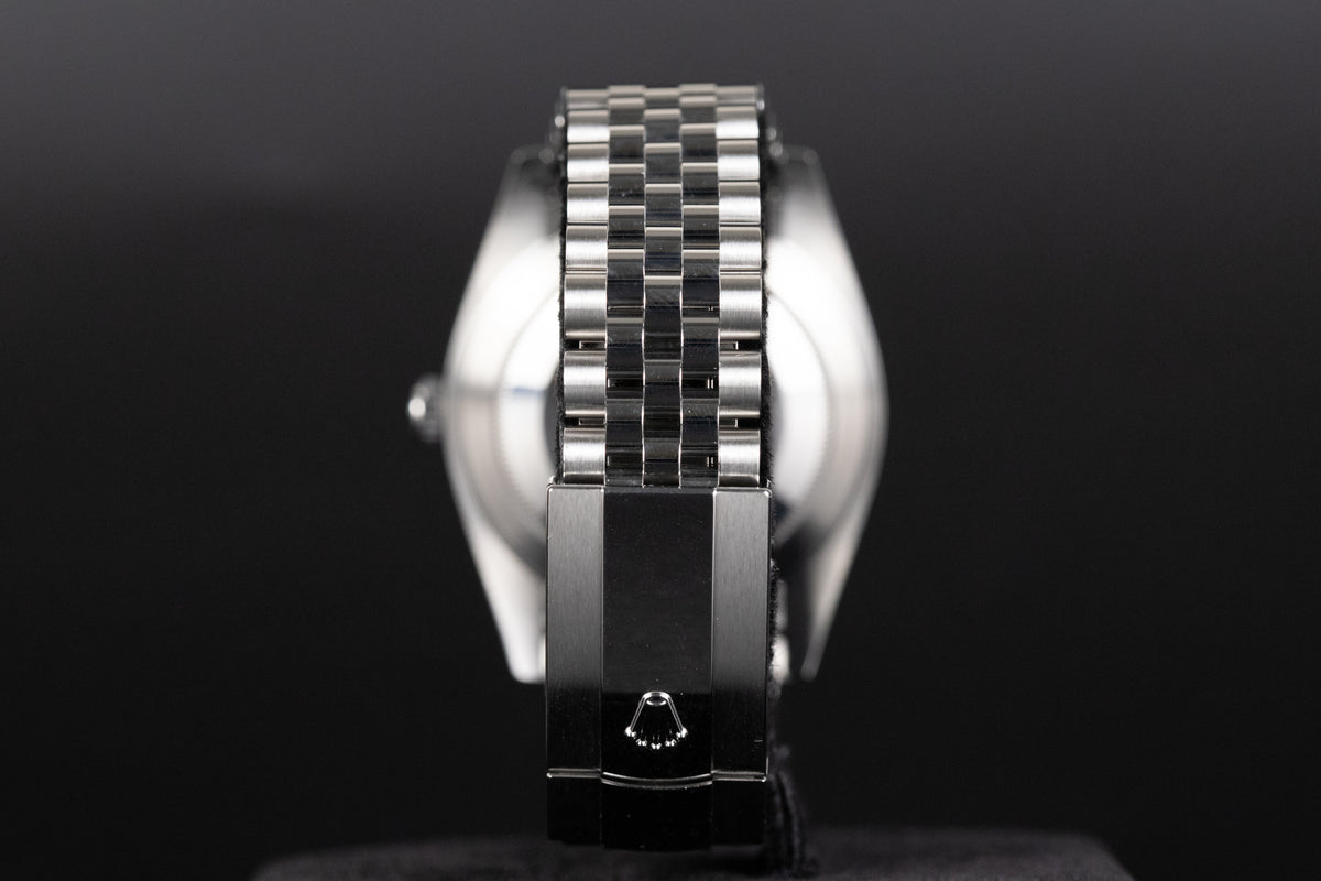 Rolex<br>126334 Datejust 41 'Wimbledon' Dial
