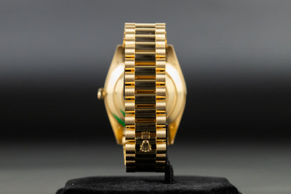 Rolex 228238 DayDate 40 Green Hombre Roman Numeral Dial