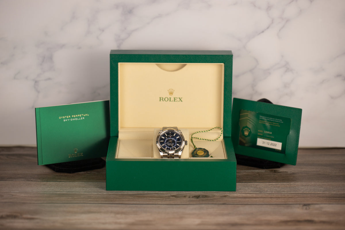 Rolex<br>326934 Sky-Dweller Blue Dial Jubilee
