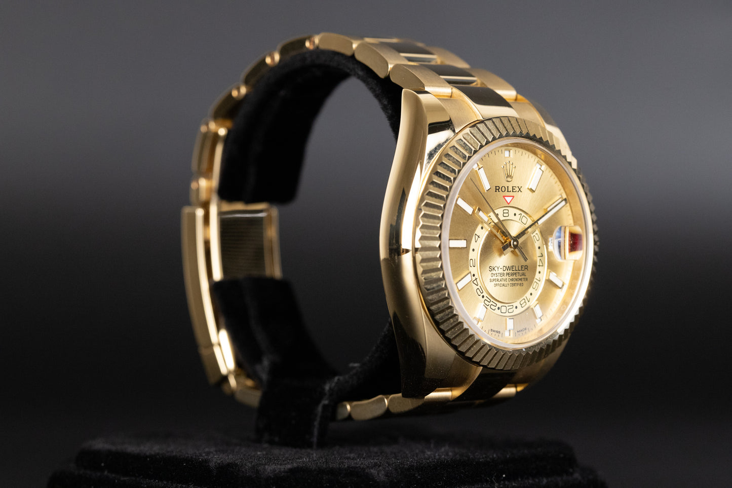 Rolex 326938 Sky-Dweller Champagne Dial