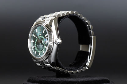 Rolex 336934 Sky-Dweller Green Dial