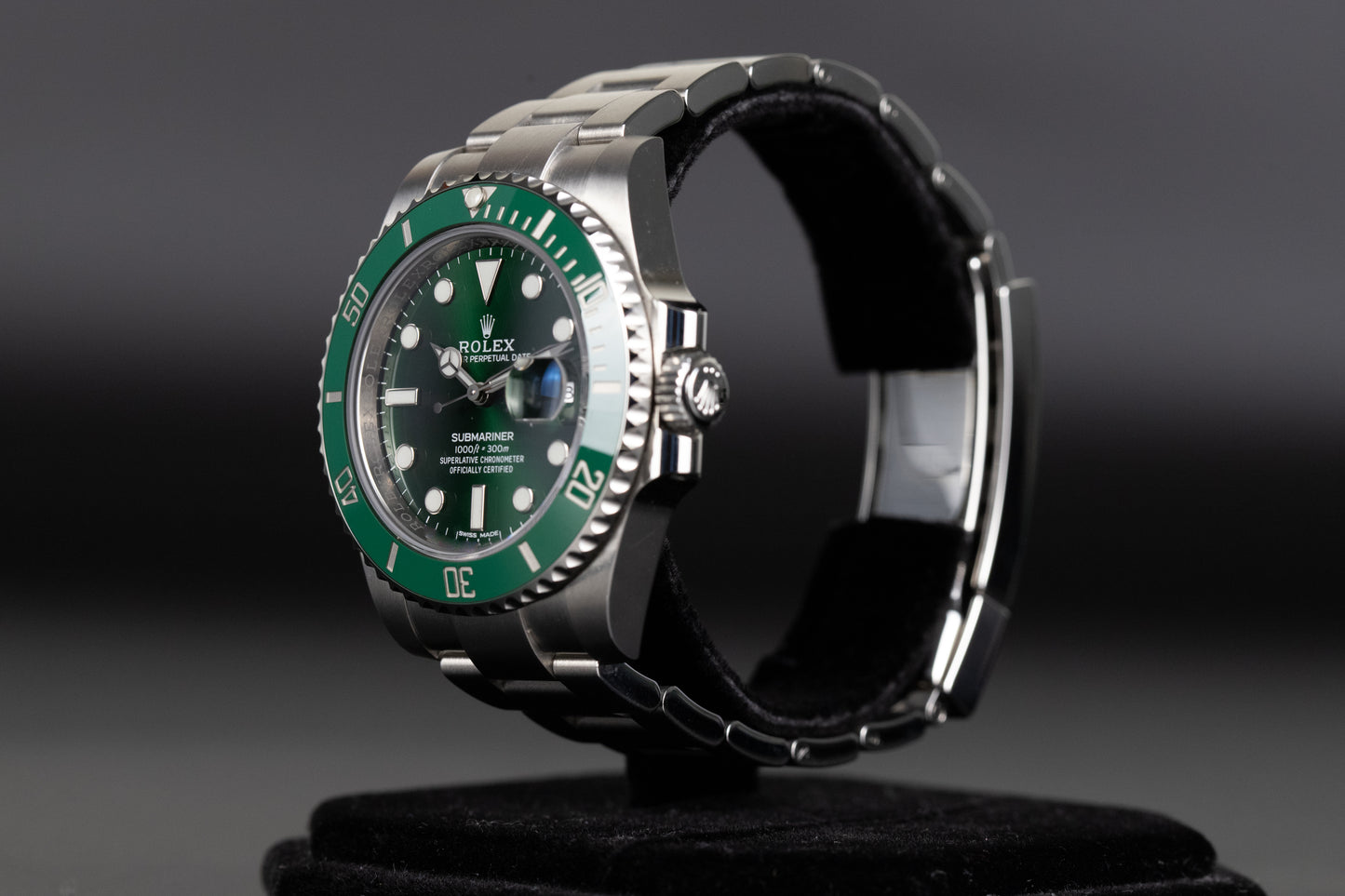 Rolex 116610LV Submariner 'Hulk'