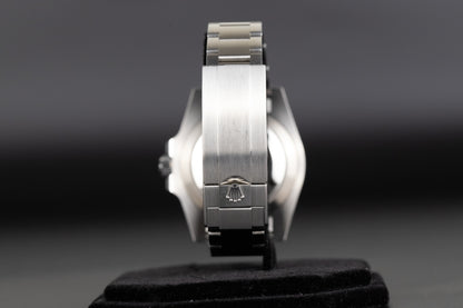 Rolex 116610LV Submariner 'Hulk'