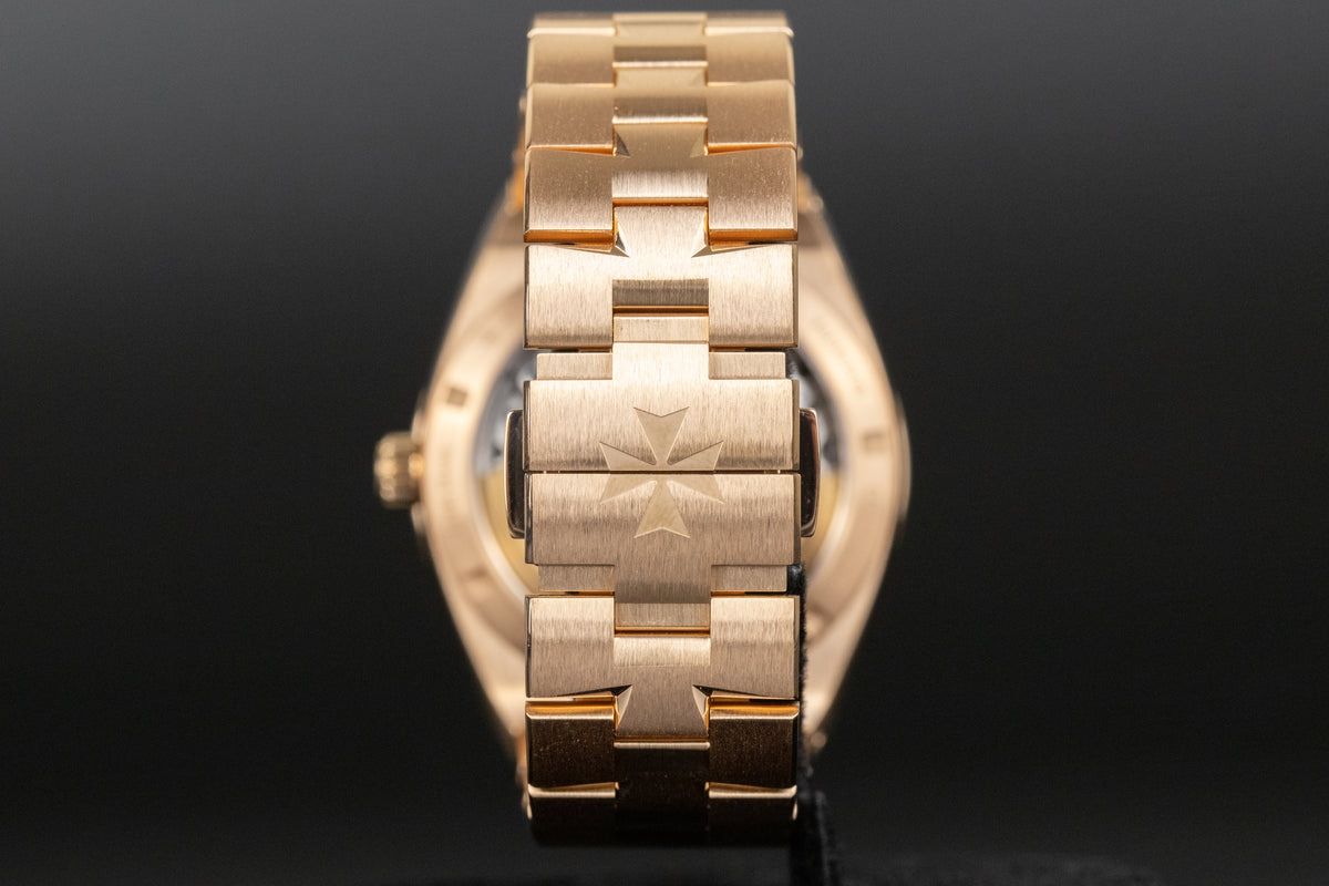 Vacheron Constantin<br>4500V/110R-B705 Overseas Rose Gold Blue Dial