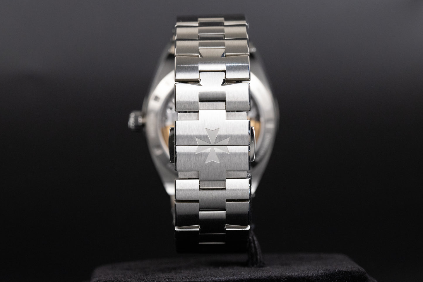 Vacheron Constantin 4500V/110A-B126 Overseas Automatic Silver Dial