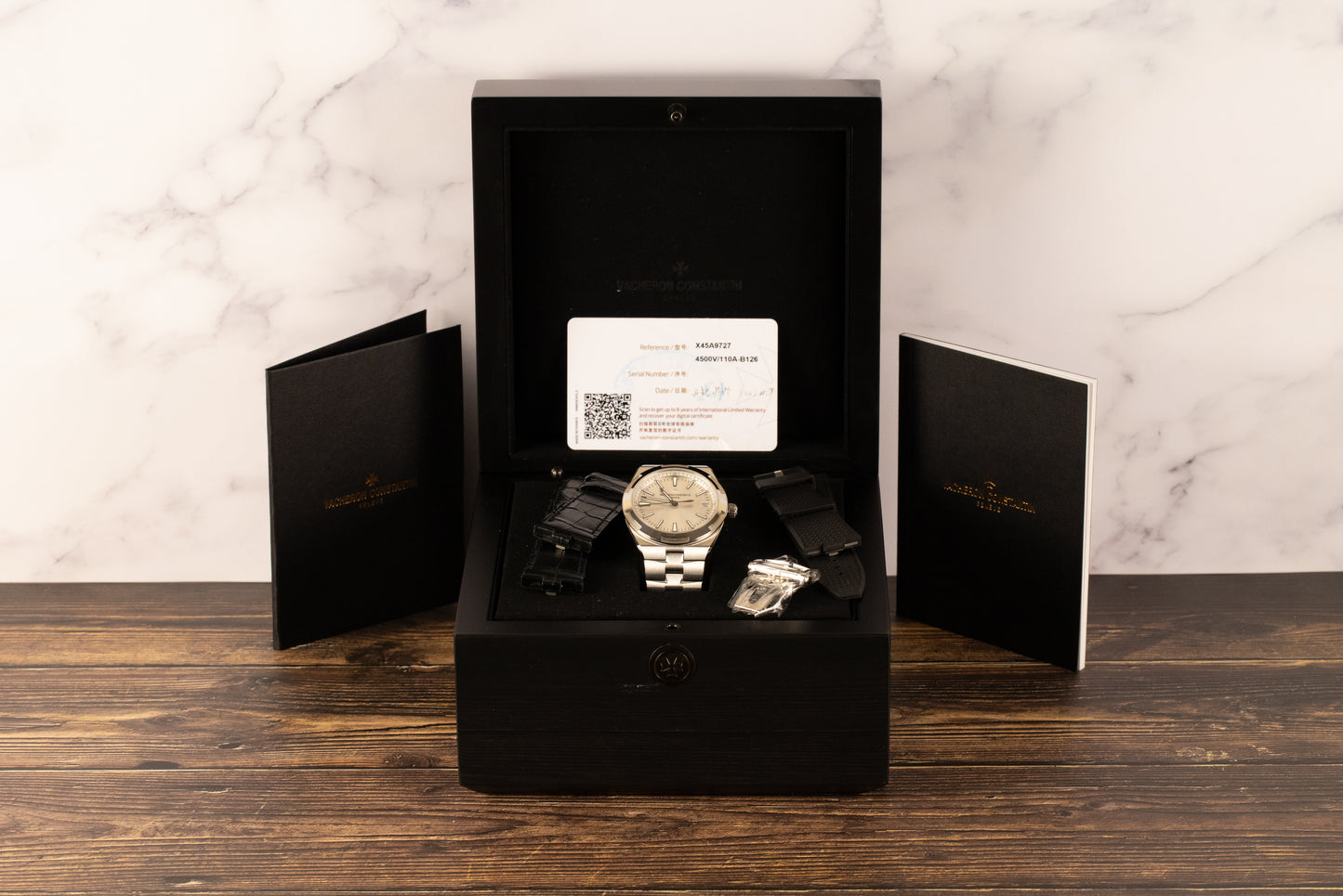 Vacheron Constantin 4500V/110A-B126 Overseas Automatic Silver Dial