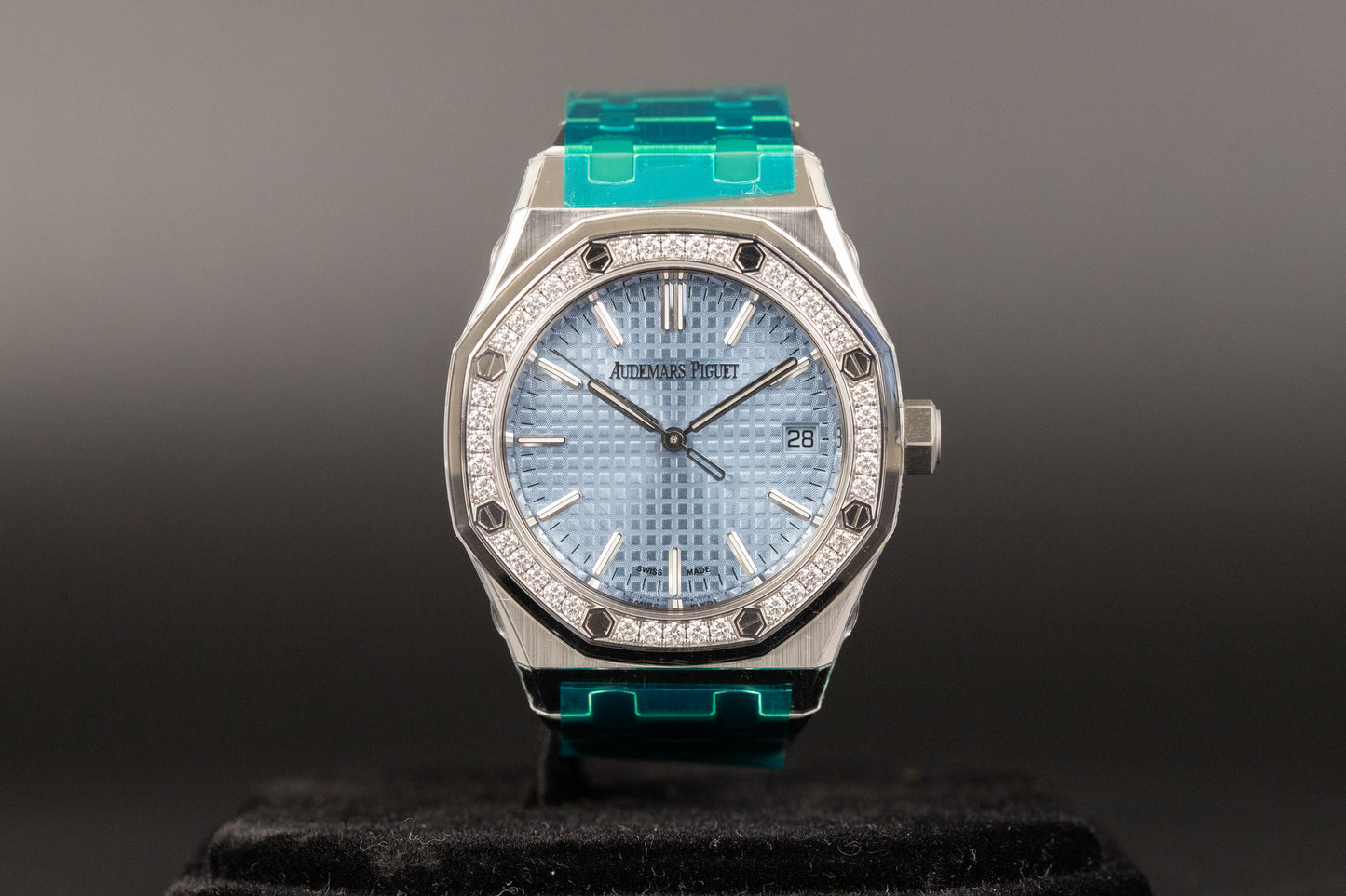 Audemars Piguet 15551ST Royal Oak "50th Anniversary" Ice Blue Dial Diamond Bezel