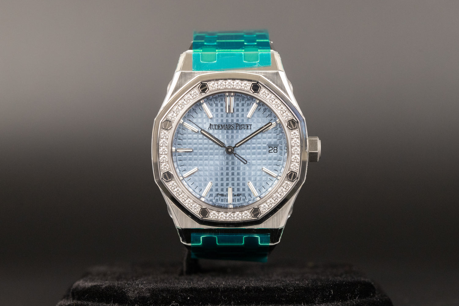 Audemars Piguet 15551ST Royal Oak "50th Anniversary" Ice Blue Dial Diamond Bezel