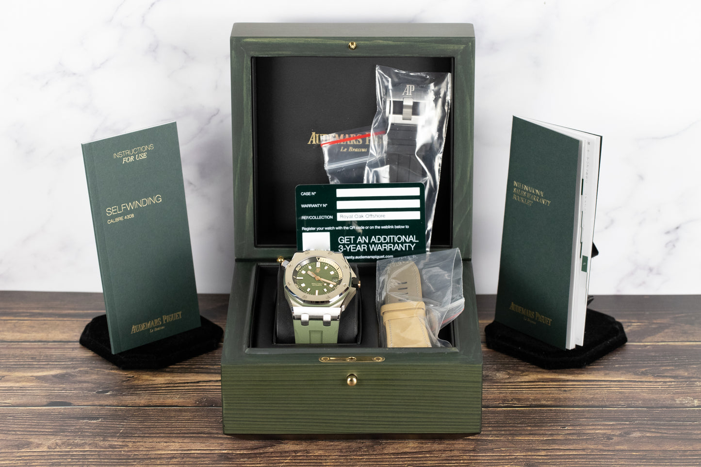 Audemars Piguet 15720ST Royal Oak Offshore Diver Green Dial