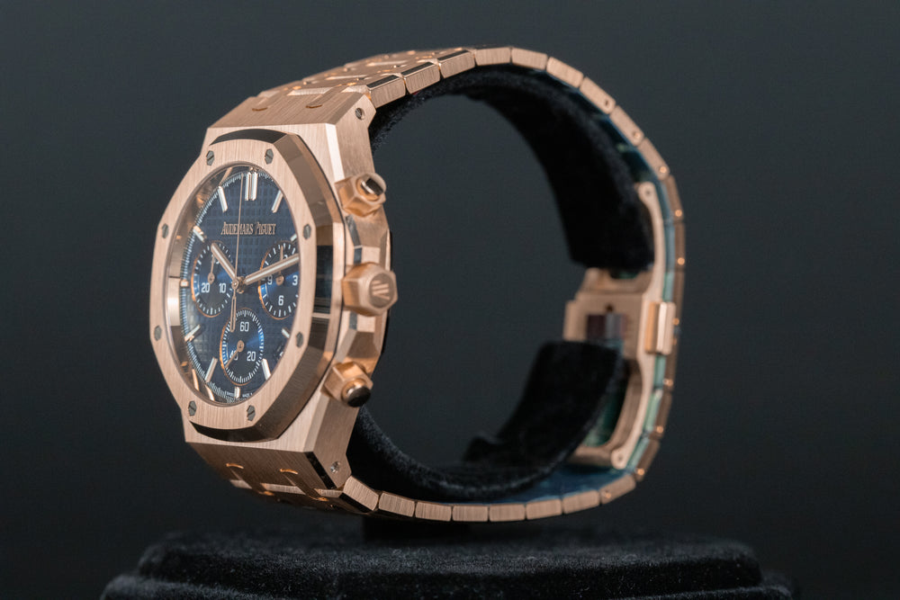 Audemars Piguet<br>26240OR Royal Oak Chronograph Flyback Blue Dial