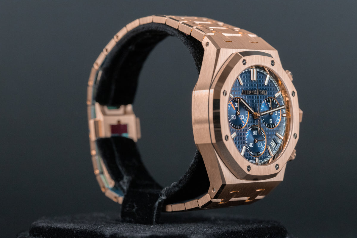 Audemars Piguet<br>26240OR Royal Oak Chronograph Flyback Blue Dial