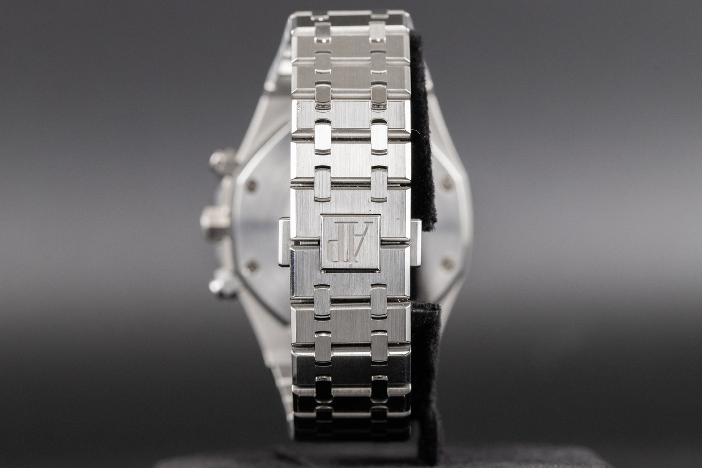 Audemars Piguet<br>26331ST Royal Oak Chronograph Black Dial