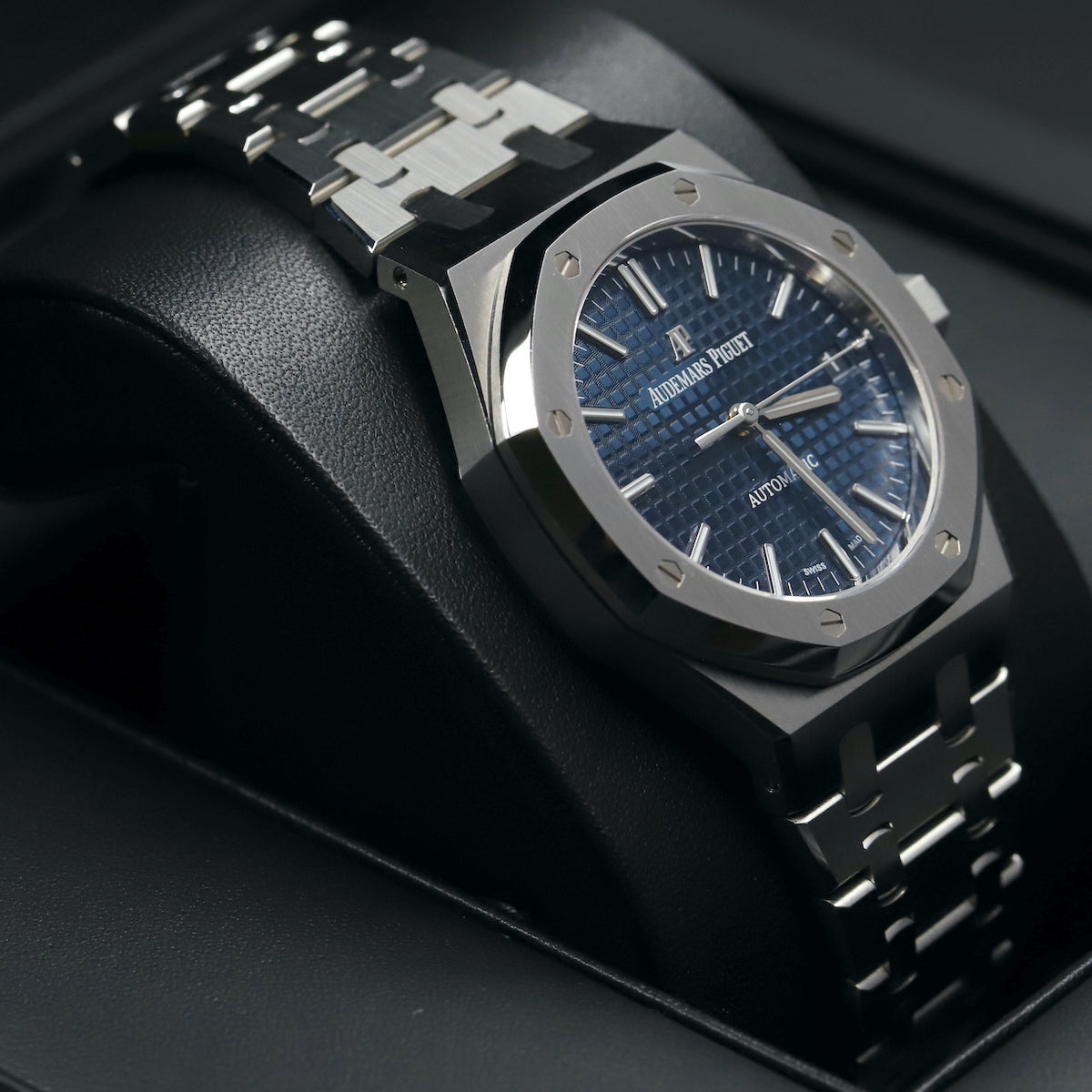Audemars Piguet<br>15450ST Royal Oak Blue Dial