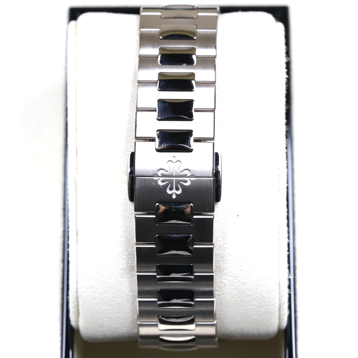 Patek Philippe<br>5740/1G Nautilus Perpetual Calendar