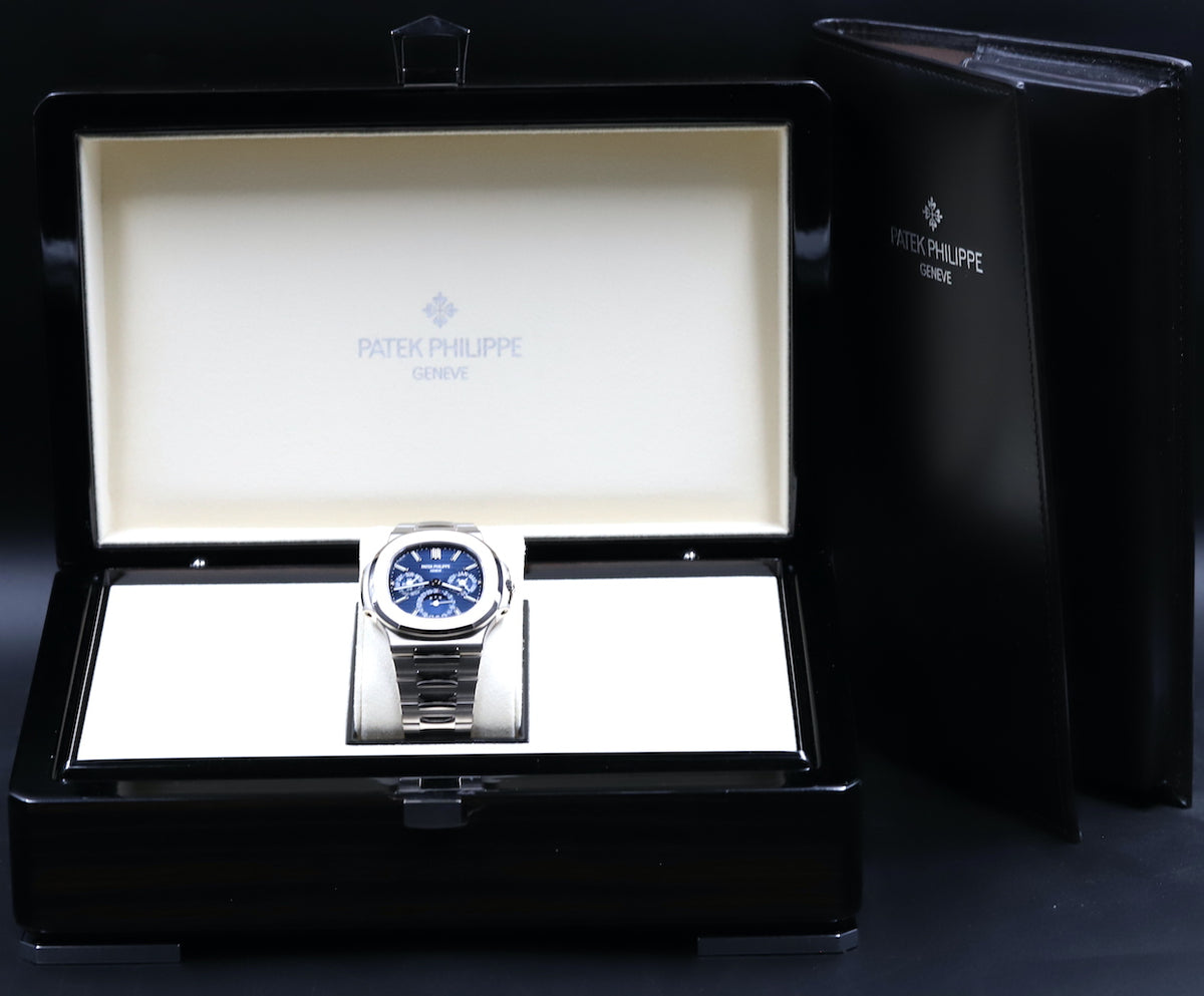 Patek Philippe<br>5740/1G Nautilus Perpetual Calendar