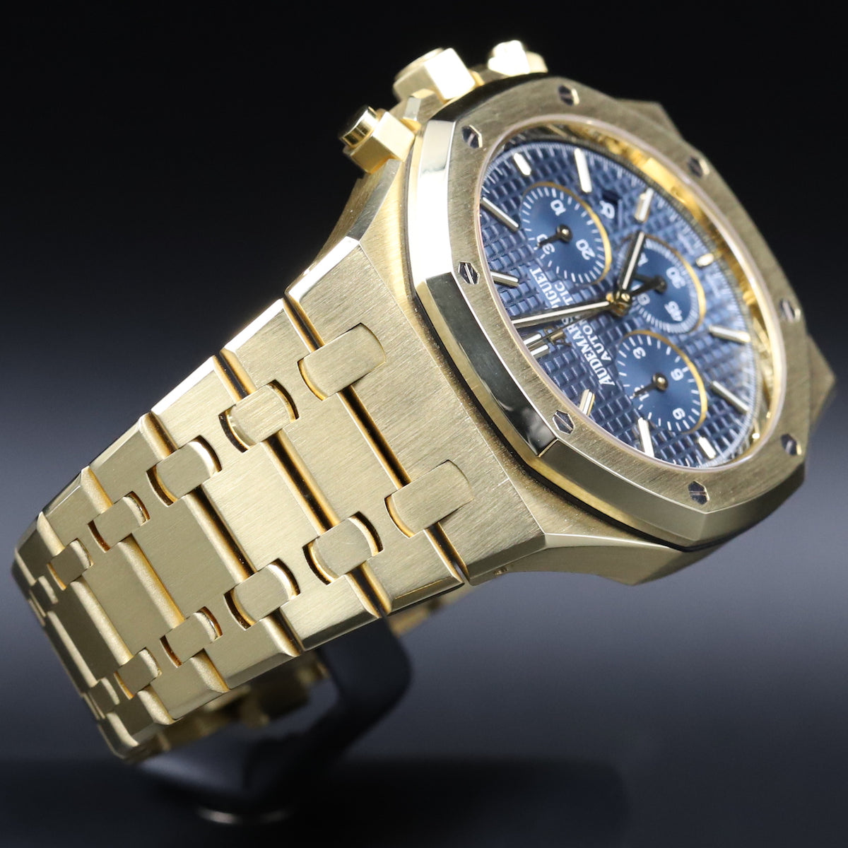 Audemars Piguet<br>26320BA Royal Oak Chronograph Blue Dial