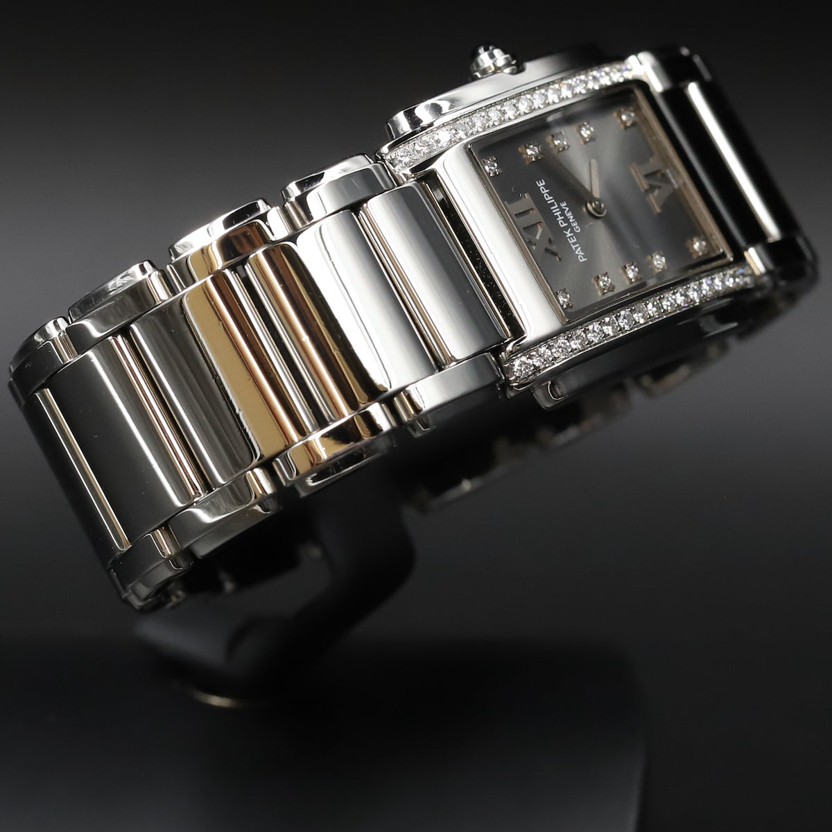 Patek Philippe<br>4910/10A Twenty~4