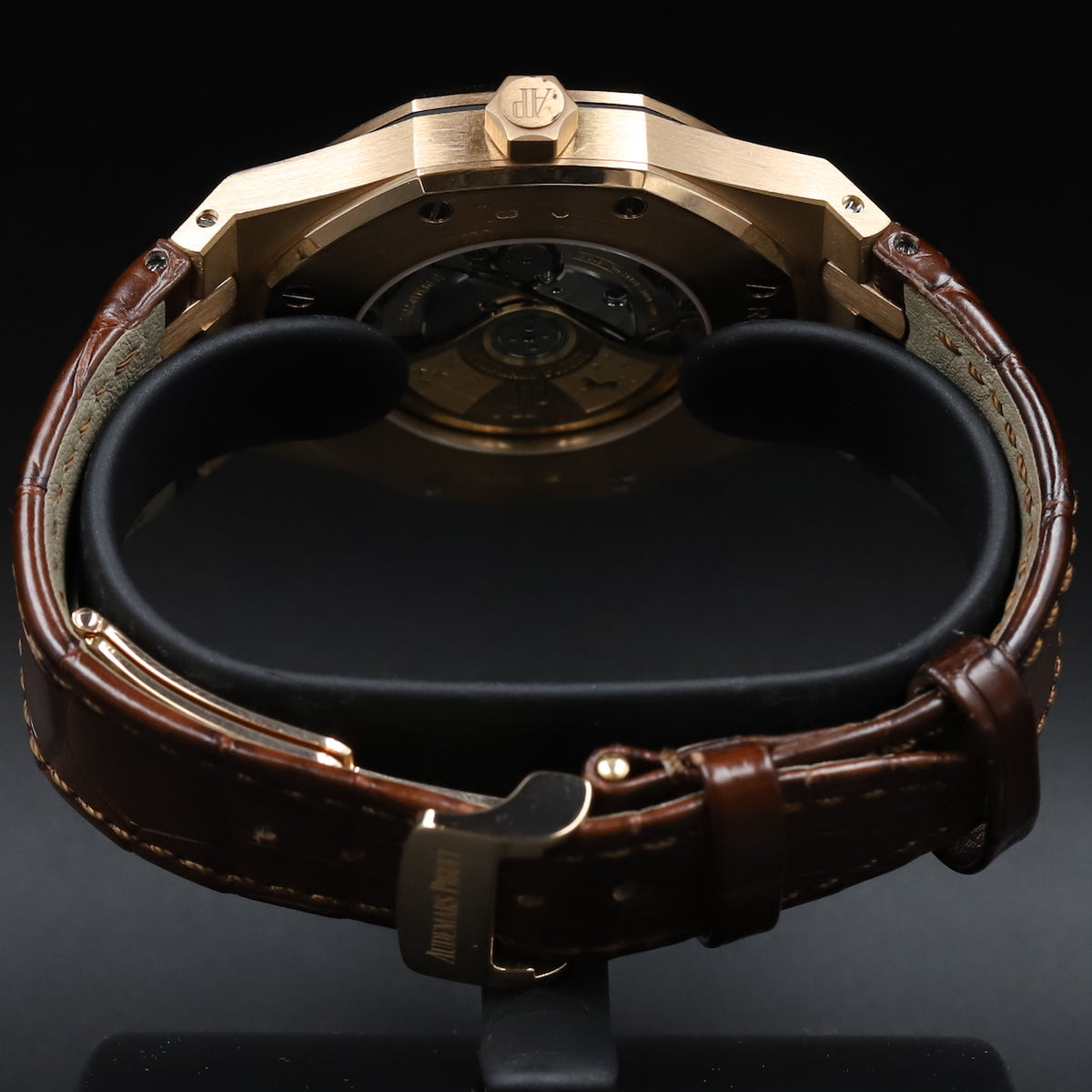 Audemars Piguet<br>15400OR Royal Oak White Dial