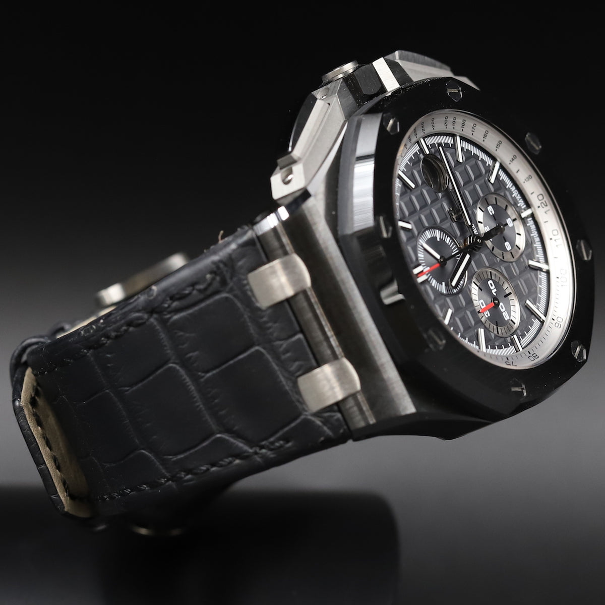 Audemars Piguet<br>26405CE Royal Oak Offshore Anthracite Dial